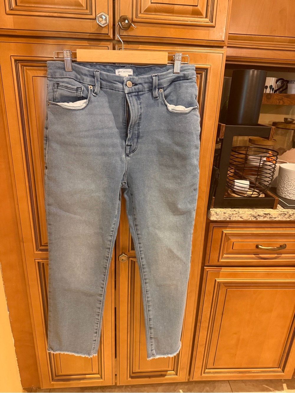 Good American Light Wash Skinny Jeans